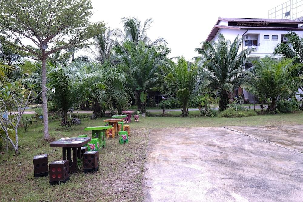 Ashram Kha Nab Nam Resort Krabi town Buitenkant foto